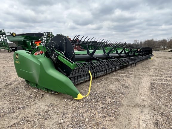 2019 John Deere 745FD Equipment Image0
