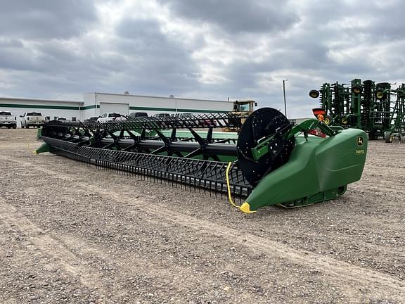 Image of John Deere 745FD equipment image 2