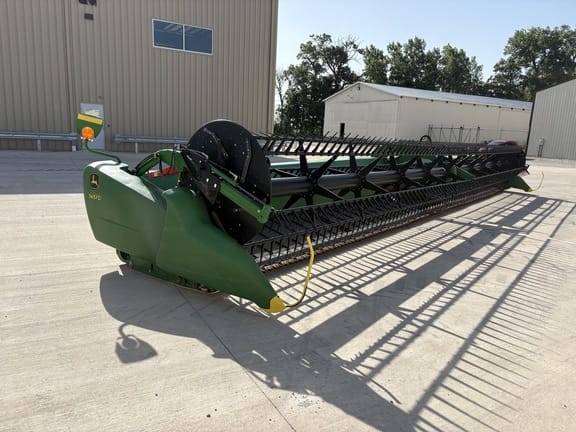 2019 John Deere 745FD Equipment Image0