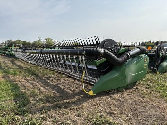 Image of John Deere 745FD Primary image