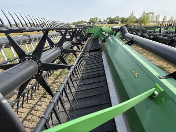 Image of John Deere 745FD equipment image 4