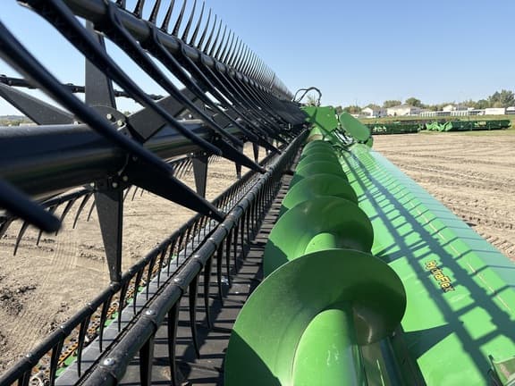 Image of John Deere 745FD equipment image 4