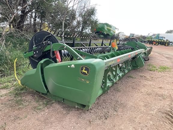 2019 John Deere 745FD Equipment Image0