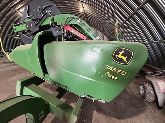 Image of John Deere 745FD equipment image 1