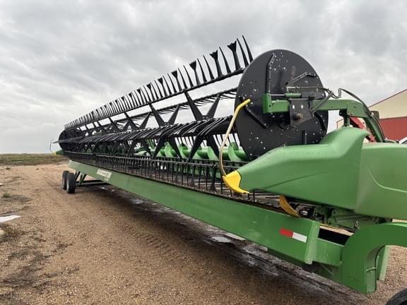 Image of John Deere 745FD equipment image 2