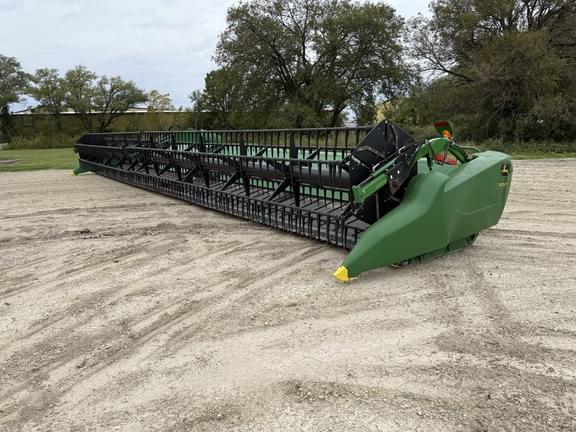 Image of John Deere 745FD equipment image 2