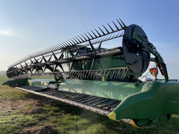 Image of John Deere 745FD equipment image 3