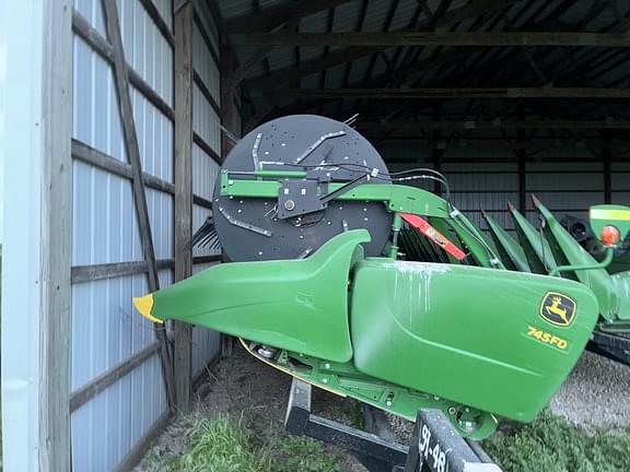 Image of John Deere 745FD equipment image 1