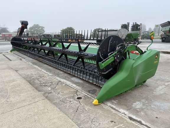 2019 John Deere 745FD Equipment Image0