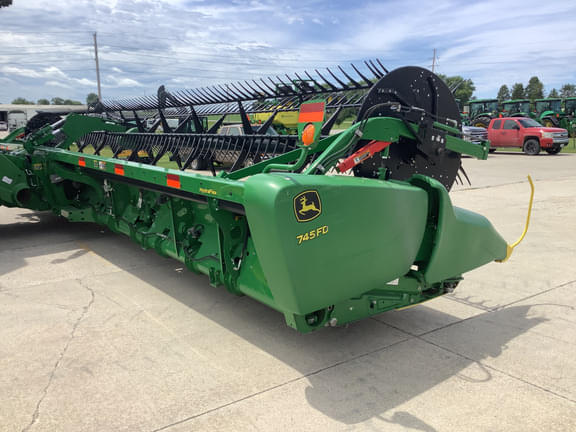 Image of John Deere 745FD equipment image 4