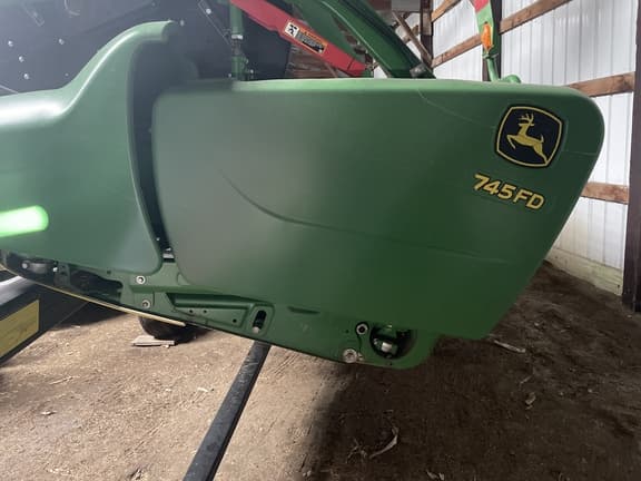 Image of John Deere 745FD equipment image 4