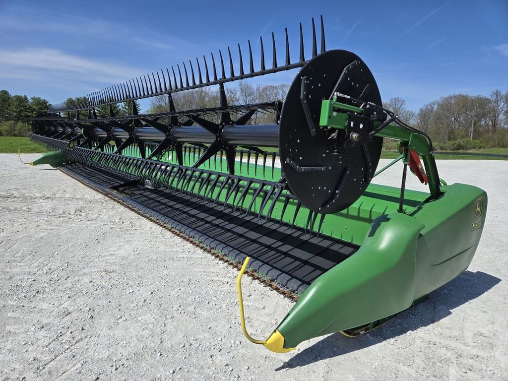 2019 John Deere 745FD Equipment Image0