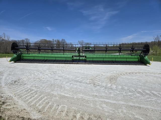 Image of John Deere 745FD equipment image 3