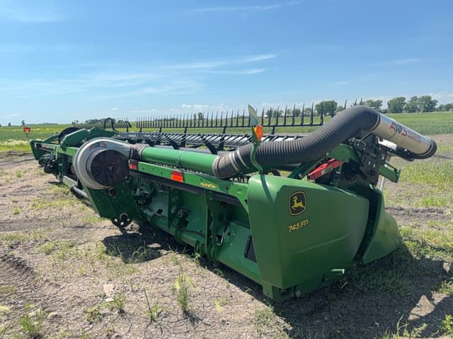 Image of John Deere 745FD equipment image 4