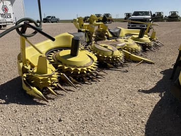 Main image John Deere 770