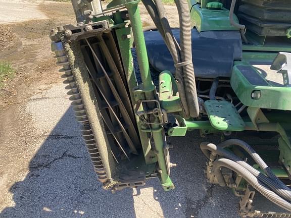 Image of John Deere 7700A equipment image 2