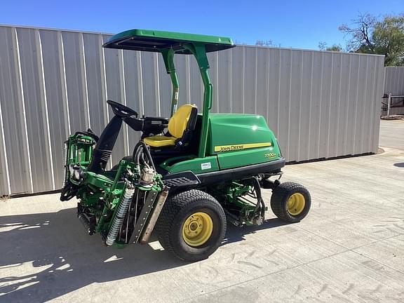 Image of John Deere 7700A equipment image 1