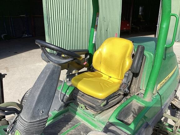 Image of John Deere 7700A equipment image 4