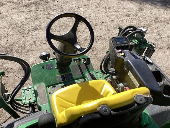 Image of John Deere 7700A equipment image 4