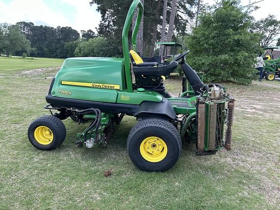 Image of John Deere 7700A equipment image 2