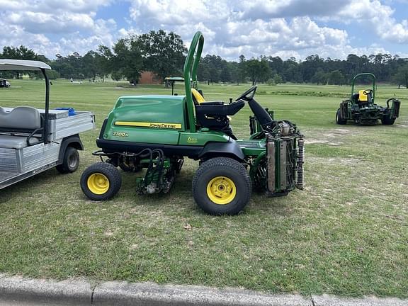 Image of John Deere 7700A equipment image 2