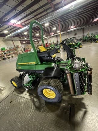 Image of John Deere 7700A equipment image 3