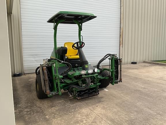 Image of John Deere 7700A equipment image 3