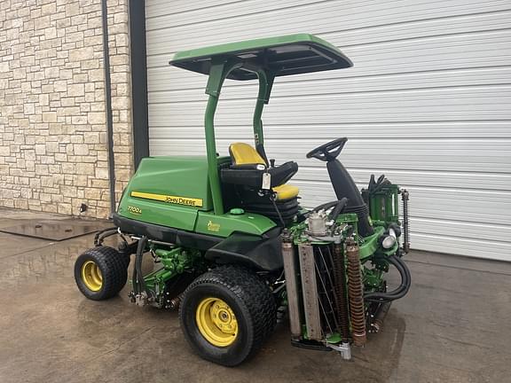 Image of John Deere 7700A equipment image 4