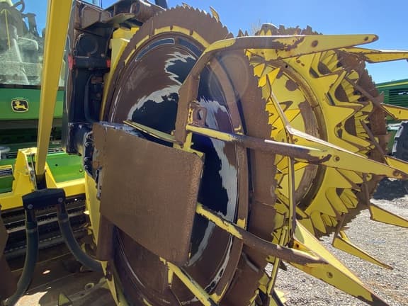 Image of John Deere 772 equipment image 2