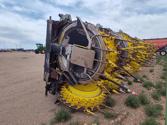 Image of John Deere 772 equipment image 2