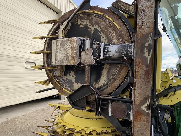 Image of John Deere 772 equipment image 4
