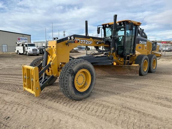 Image of John Deere 772GP Primary image