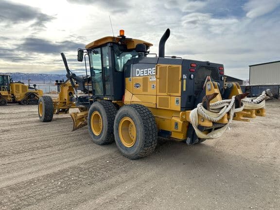 Image of John Deere 772GP equipment image 2