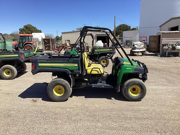 Image of John Deere HPX815E equipment image 2