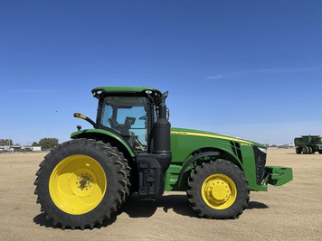 Main image John Deere 8245R