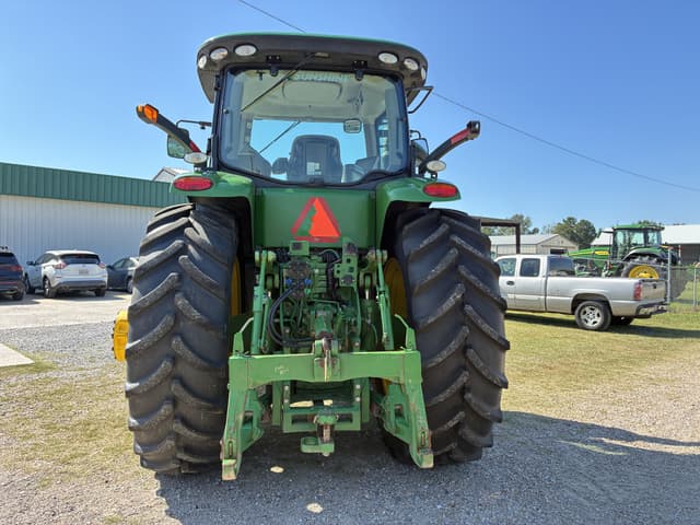 Image of John Deere 8245R equipment image 3