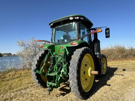 Image of John Deere 8245R equipment image 4