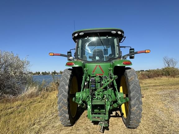 Image of John Deere 8245R equipment image 3