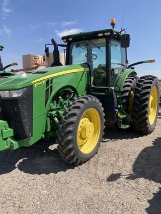 Main image John Deere 8245R