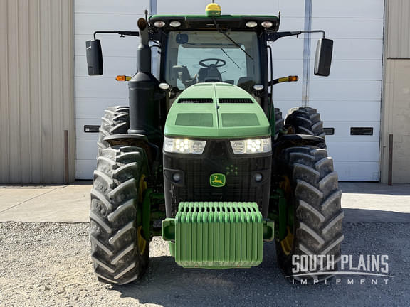 Image of John Deere 8245R equipment image 2