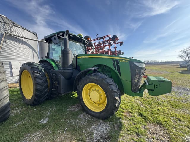 Image of John Deere 8245R equipment image 3