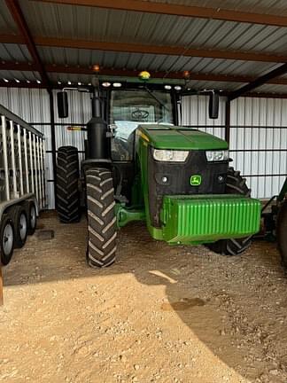 Image of John Deere 8245R equipment image 2