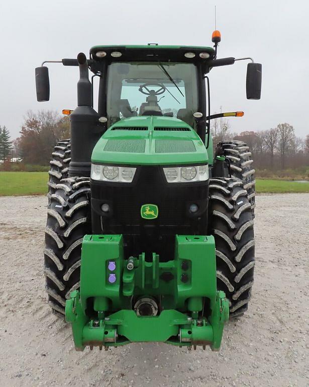 Image of John Deere 8245R equipment image 2