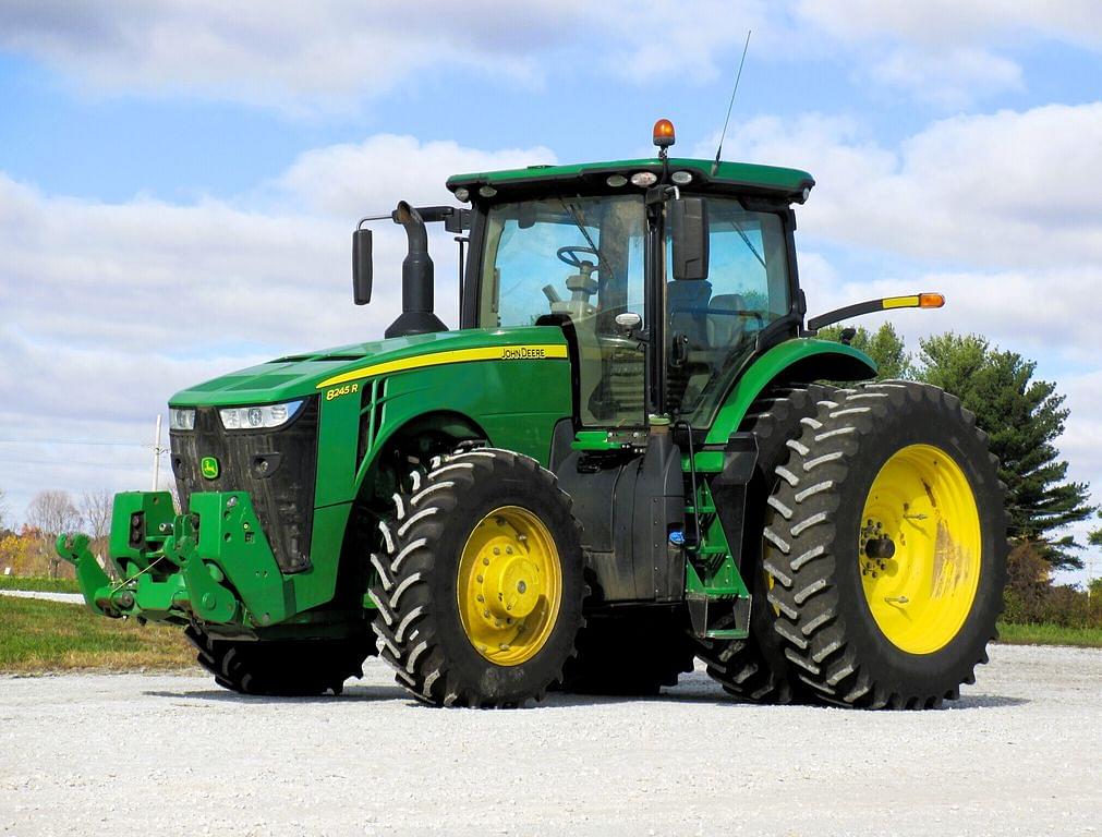 Image of John Deere 8245R Primary image