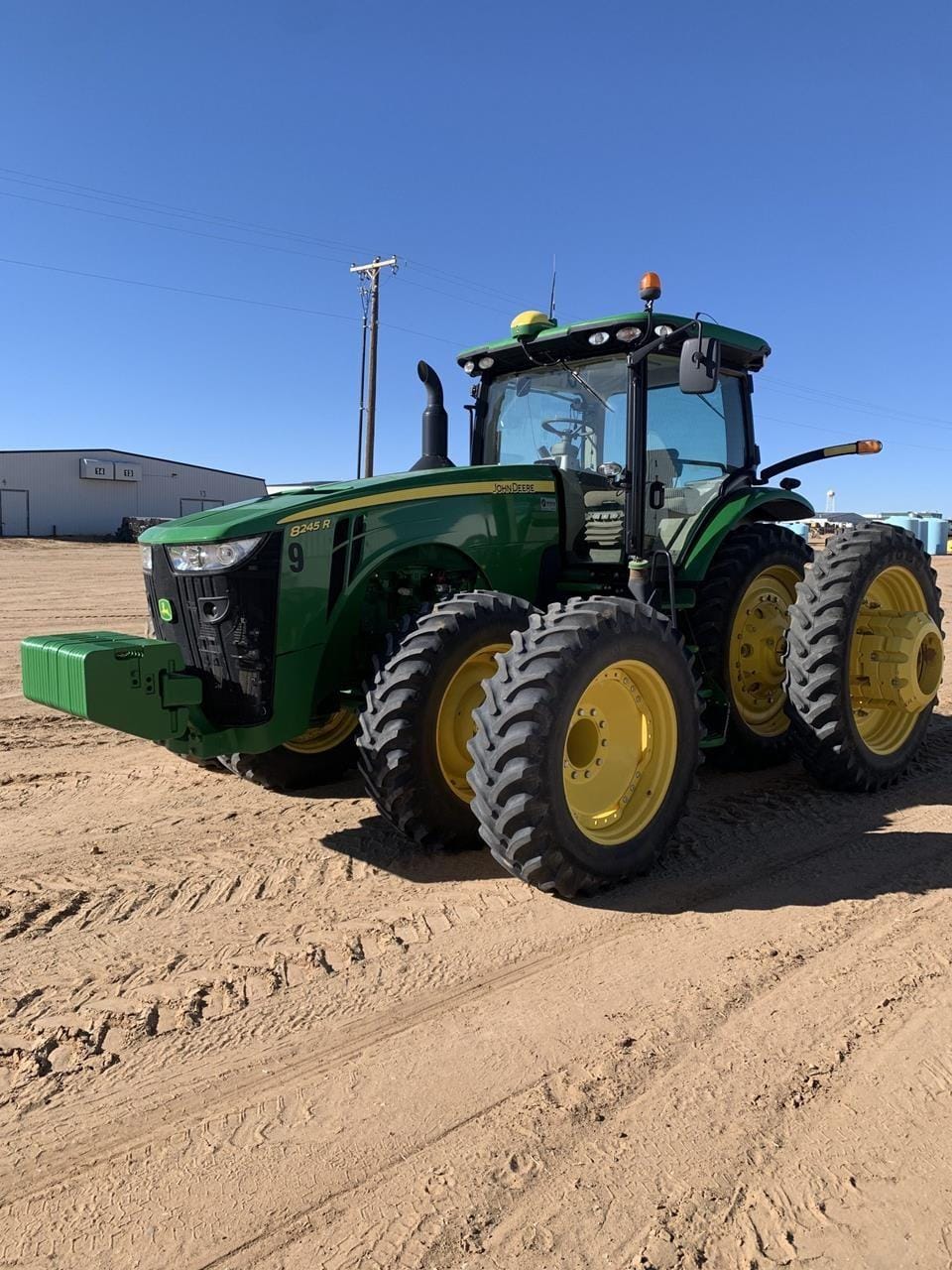 2019 John Deere 8245R Equipment Image0