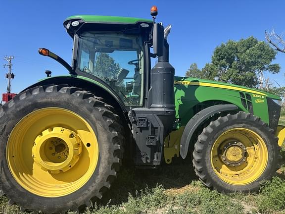 Image of John Deere 8245R equipment image 1