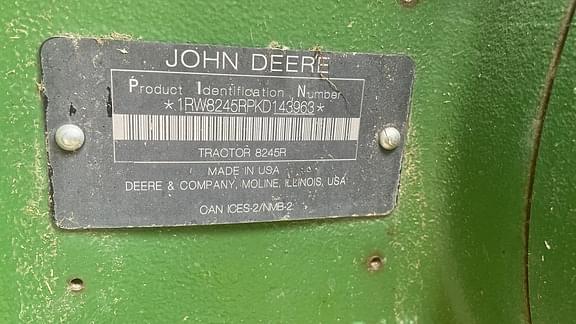 Image of John Deere 8245R equipment image 4