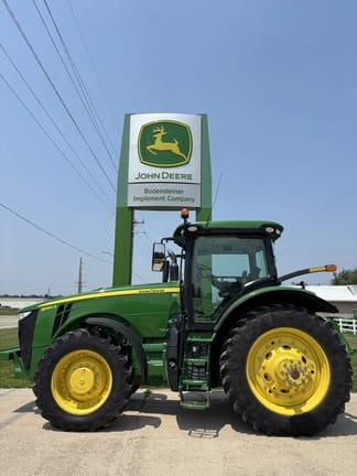 Main image John Deere 8245R