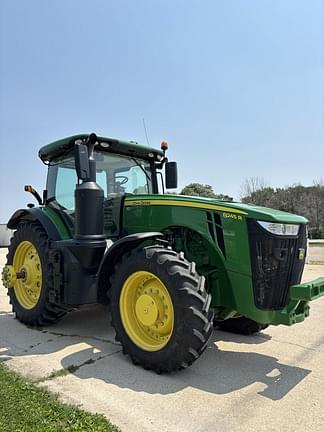Image of John Deere 8245R equipment image 3
