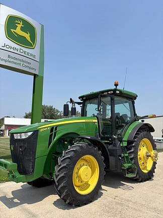 Image of John Deere 8245R equipment image 1